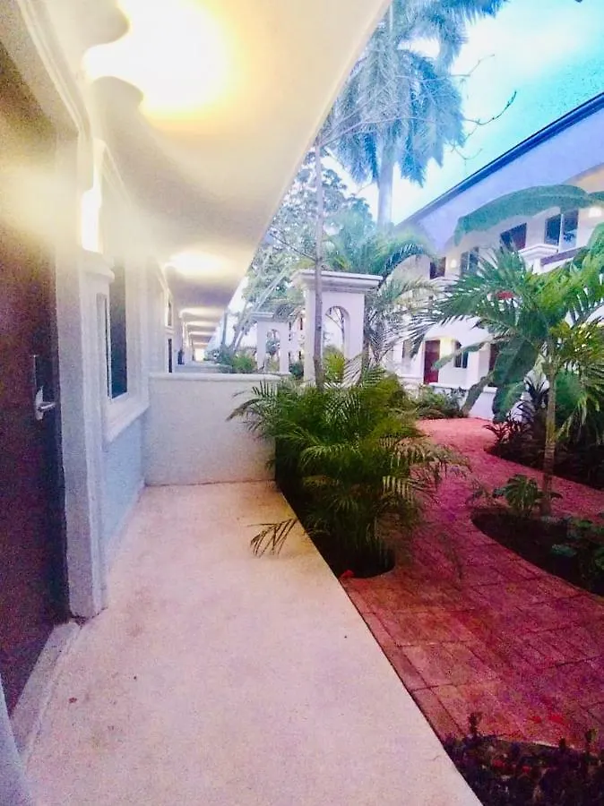 Hotel Los Naranjos Cancun Inn